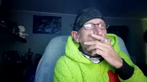 Snapshot of sir_cams_a_lot chatting on November 2025 04:21:01 AM Sir cams online show from November 2025 04:21:01 AM