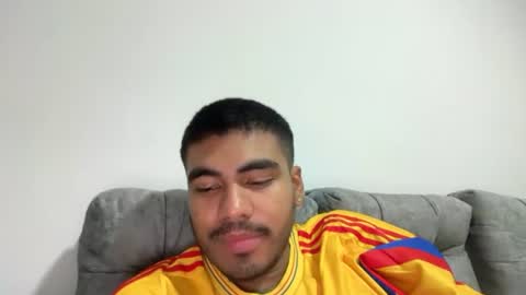 Snapshot of sir_walter chatting on July 2026 05:02:02 AM Walter online show from July 2026 05:02:02 AM