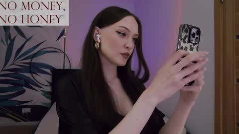 Goddess Sirena online show from May 2026 10:52:02 PM