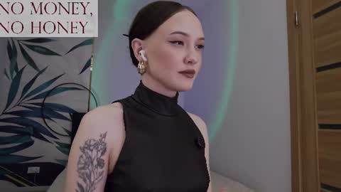 Goddess Sirena online show from July 2026 10:45:01 PM