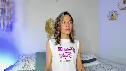 Sirphi Grant online show from October 2025 11:54:02 AM