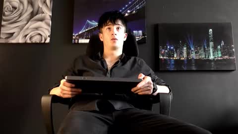 SirReedy online show from January 2026 09:58:02 AM