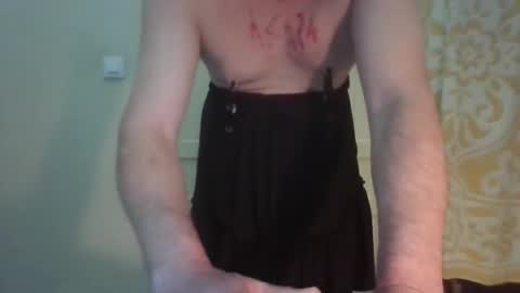 Snapshot of sissy_deazaraonyx chatting on June 2026 05:15:02 PM sissyRox deAzaraOnyx - Propiedad de AzaraOnyx online show from June 2026 05:15:02 PM