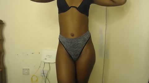 sizzly_ass online show from April 2026 11:14:02 AM