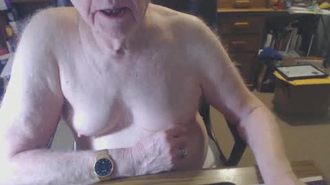 sjbottomboi online show from March 2025 05:35:01 AM