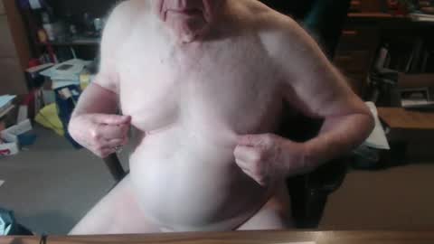 Snapshot of sjbottomboi chatting on September 2025 03:27:02 PM sjbottomboi online show from September 2025 03:27:02 PM