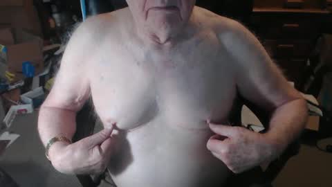 Snapshot of sjbottomboi chatting on November 2025 11:58:01 PM sjbottomboi online show from November 2025 11:58:01 PM