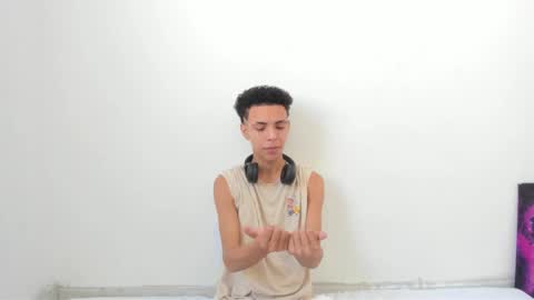 Snapshot of skady_coronado chatting on December 2024 03:53:02 PM skady_coronado online show from December 2024 03:53:02 PM