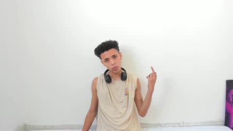 Snapshot of skady_coronado chatting on December 2024 05:40:01 PM skady_coronado online show from December 2024 05:40:01 PM