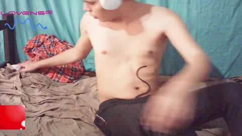 Snapshot of skady_coronado chatting on May 2026 05:10:01 PM skady_coronado online show from May 2026 05:10:01 PM