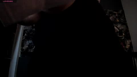 Snapshot of skarlet_miller_ chatting on May 2026 12:01:01 PM SKARLET online show from May 2026 12:01:01 PM