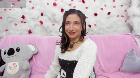 Snapshot of skarletjhonson_ chatting on June 2026 08:18:02 AM Skarlet online show from June 2026 08:18:02 AM