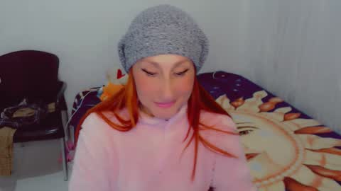 Arlett online show from November 2025 02:21:01 AM