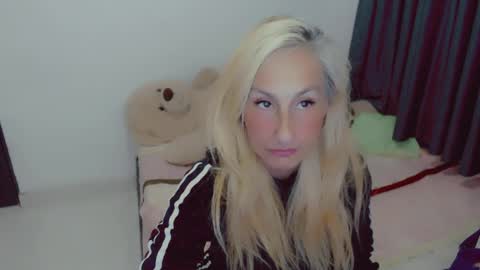 Arlett online show from April 2026 02:04:02 PM