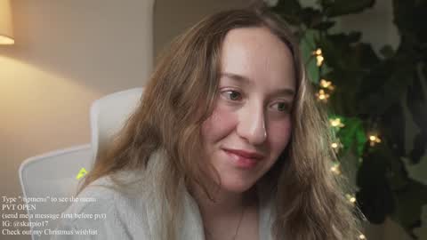 Im Scarlett  ONLINE  5pm-10pm NYC time  online show from December 2024 03:47:02 AM