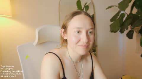 Snapshot of skarpio17 chatting on May 2026 08:58:02 PM Im Scarlett ONLINE 5pm-10pm NYC time online show from May 2026 08:58:02 PM