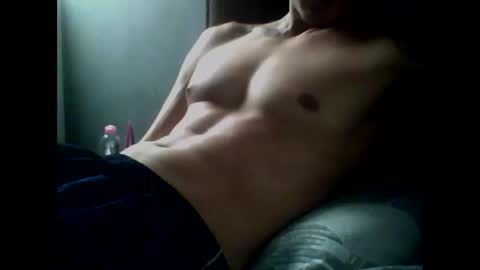 Snapshot of skater19xxx chatting on December 2024 06:57:02 PM miguel online show from December 2024 06:57:02 PM