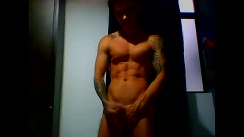 Snapshot of skater19xxx chatting on December 2024 09:58:02 PM miguel online show from December 2024 09:58:02 PM