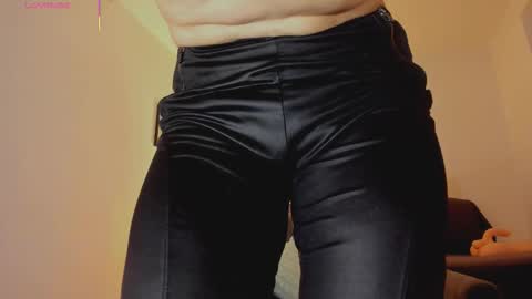 Skay online show from March 2026 06:40:01 PM