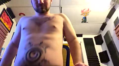 Snapshot of skimaskcouple89108 chatting on February 2026 02:52:01 AM skimaskcouple89108 online show from February 2026 02:52:01 AM