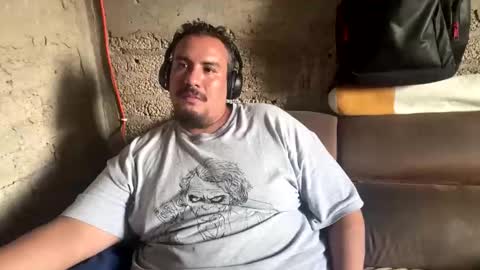 Elias online show from November 2025 10:45:02 PM