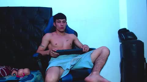 Snapshot of skinny_marked chatting on January 2026 06:11:02 PM skinny marked online show from January 2026 06:11:02 PM