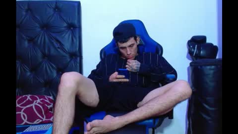 Snapshot of skinny_marked chatting on March 2026 06:06:02 AM skinny marked online show from March 2026 06:06:02 AM