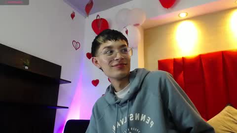 Snapshot of skinny_office chatting on February 2026 08:31:02 PM David online show from February 2026 08:31:02 PM