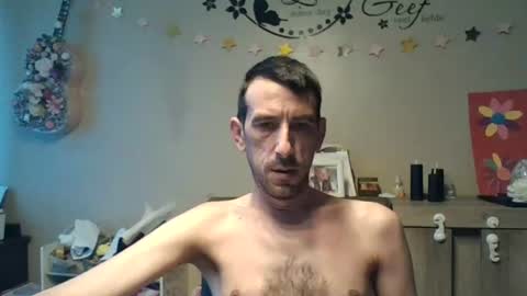 Snapshot of skinnybigcock2 chatting on July 2026 06:16:02 AM SkinnyBigCock2 online show from July 2026 06:16:02 AM