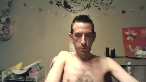 Snapshot of skinnybigcock2 chatting on July 2026 03:34:01 AM SkinnyBigCock2 online show from July 2026 03:34:01 AM
