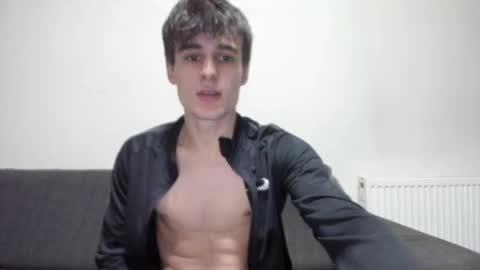 Snapshot of skinnyguywithbigd chatting on March 2025 05:14:02 PM skinnyguywithbigd online show from March 2025 05:14:02 PM