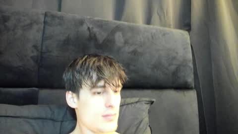 Snapshot of skinnyguywithbigd chatting on March 2025 12:00:01 AM skinnyguywithbigd online show from March 2025 12:00:01 AM