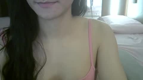 Snapshot of skinnykittencam chatting on April 2026 09:28:01 PM skinnykittencam online show from April 2026 09:28:01 PM