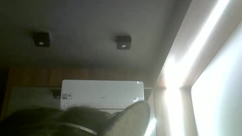 Snapshot of skinnykittencam chatting on May 2026 02:23:02 PM skinnykittencam online show from May 2026 02:23:02 PM