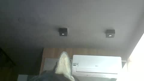Snapshot of skinnykittencam chatting on May 2026 11:17:02 AM skinnykittencam online show from May 2026 11:17:02 AM