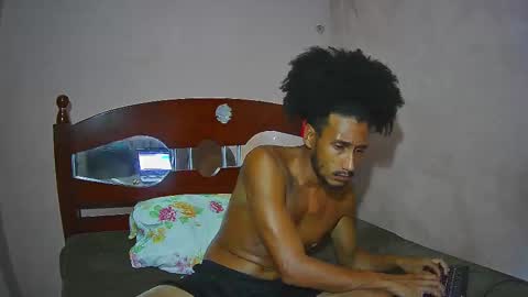 Skinny Latin Man online show from December 2024 09:35:01 PM