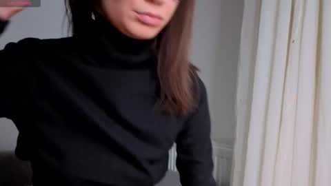 SkinnyMode online show from October 2025 07:18:01 PM