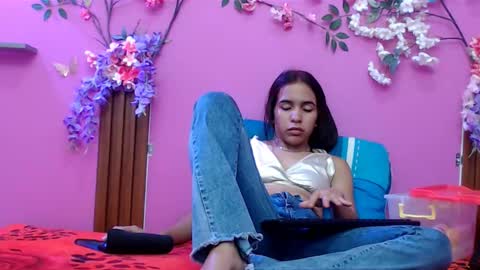 sofia online show from September 2025 12:40:02 PM