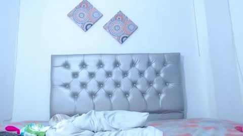 Snapshot of skinnyy_andtight chatting on February 2025 09:11:02 AM Alexa online show from February 2025 09:11:02 AM