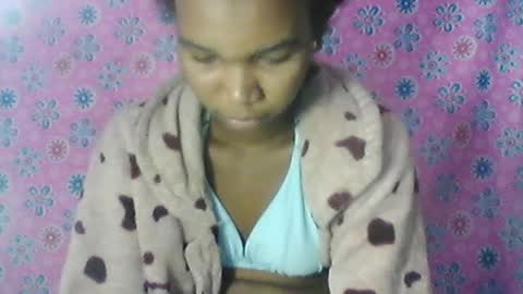 Snapshot of skinygirl2 chatting on July 2026 09:29:02 AM skinygirl2 online show from July 2026 09:29:02 AM