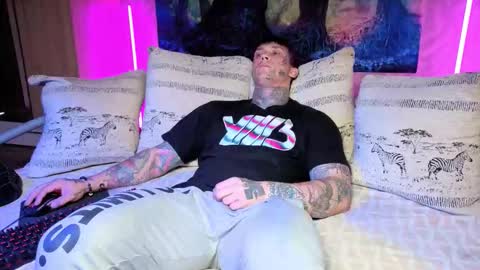 skirlingod online show from October 2025 04:48:02 AM