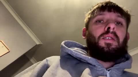 skuzzy25 online show from January 2025 02:27:02 AM