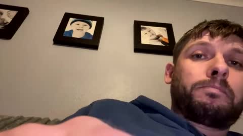 skuzzy25 online show from March 2025 02:57:02 AM