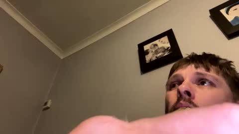 skuzzy25 online show from March 2025 03:45:01 AM