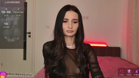 Eliza online show from February 2026 11:19:01 PM