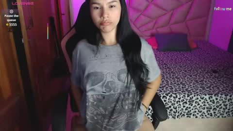 Snapshot of sky_lover_ chatting on May 2026 08:43:02 AM Sky online show from May 2026 08:43:02 AM