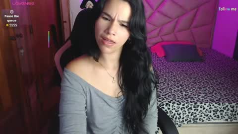 Snapshot of sky_lover_ chatting on May 2026 08:44:01 AM Sky online show from May 2026 08:44:01 AM