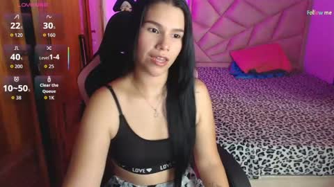 Snapshot of sky_lover_ chatting on May 2026 06:49:02 PM Sky online show from May 2026 06:49:02 PM