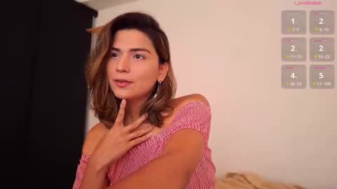 Snapshot of skyamber8v2 chatting on September 2025 08:49:01 AM Vi online show from September 2025 08:49:01 AM