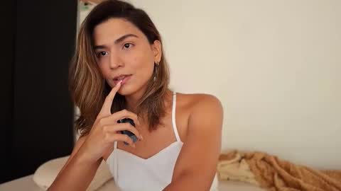 Snapshot of skyamber8v2 chatting on October 2025 03:58:02 AM Vi online show from October 2025 03:58:02 AM